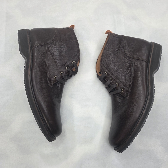 Tommy‎ Bahama Edisto Chukka Boots Brown Leather Mens 10.5M Made In Brazil